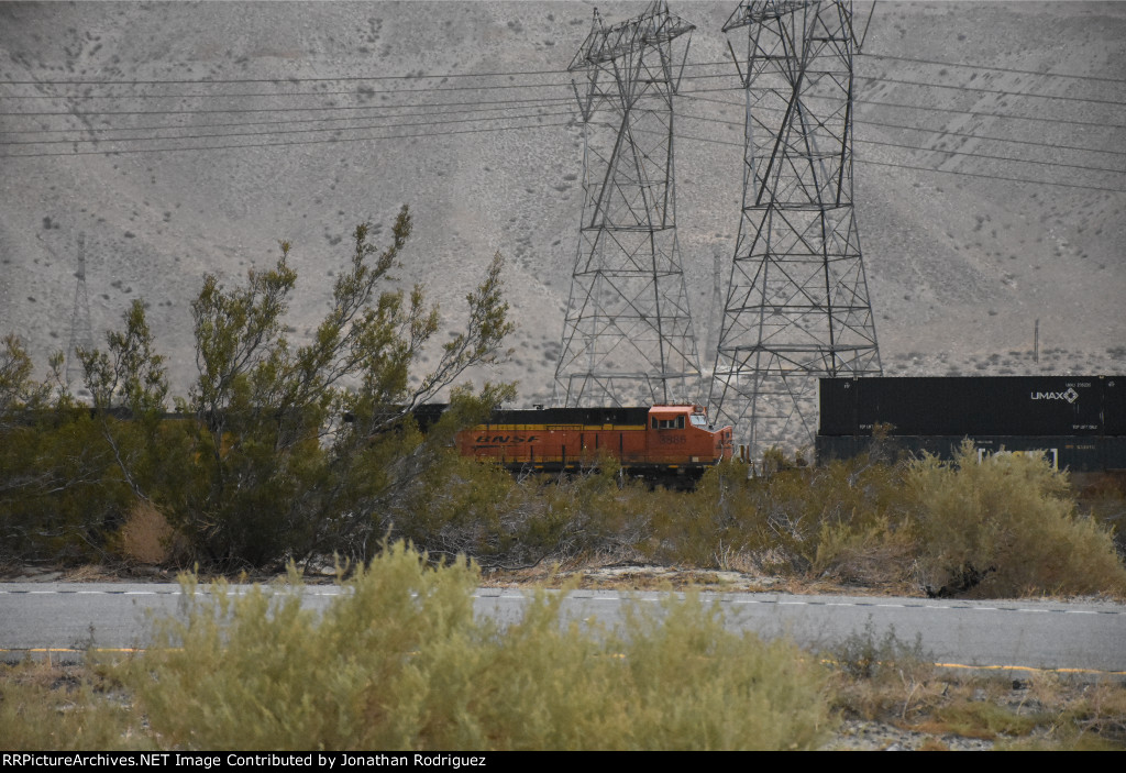 BNSF 3886